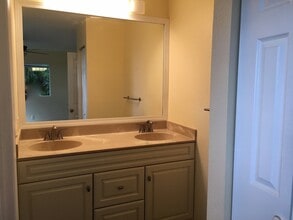 74 -5051 Malia Pl, Unit Upstairs in Kailua Kona, HI - Building Photo - Building Photo