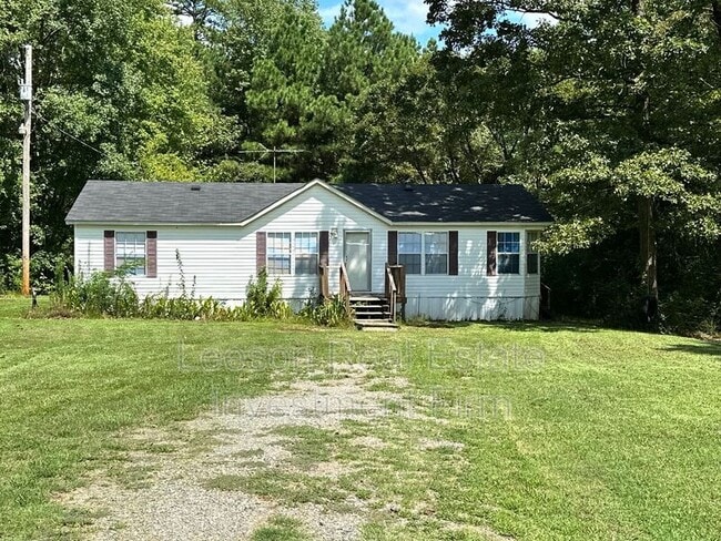 property at 310 Robbin Ln