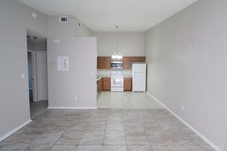 6810 Tiki Ln in Pensacola, FL - Building Photo - Building Photo