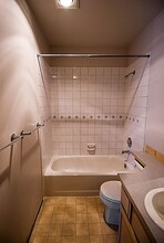 10545 Greenwood Ave N-Unit -# in Seattle, WA - Foto de edificio - Building Photo