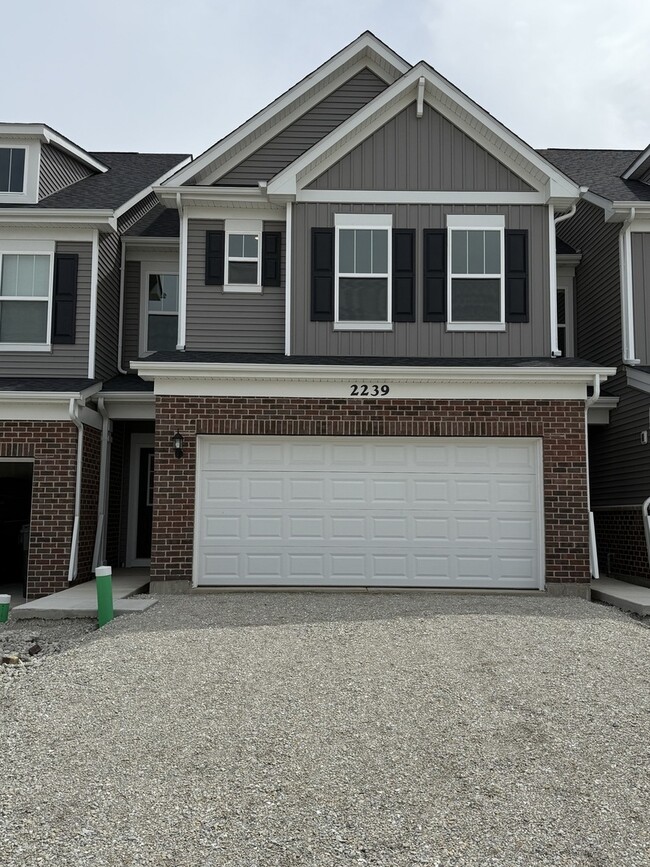 property at 2239 Horseshoe Cir