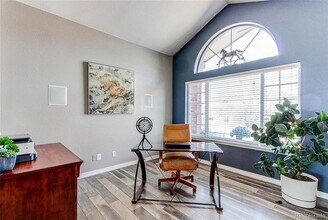 3338 Oak Leaf Pl in Littleton, CO - Building Photo - Building Photo