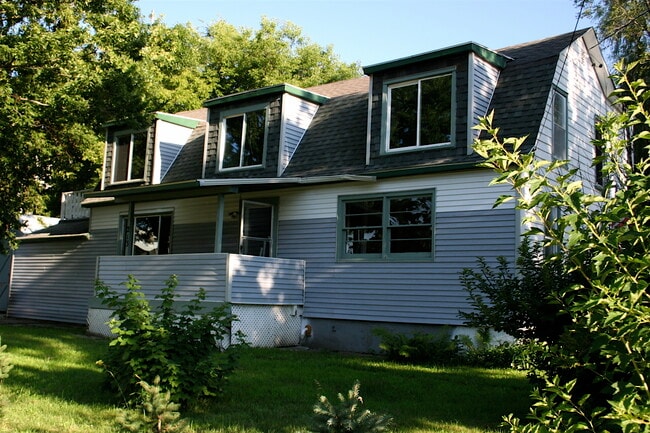 property at 213 Mound Ave