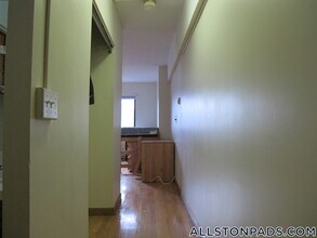 1110 Commonwealth Ave in Boston, MA - Building Photo - Building Photo