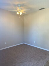 628 Madina Cir in Davenport, FL - Foto de edificio - Building Photo