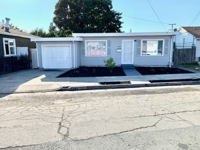 1337 24th St in Richmond, CA - Building Photo