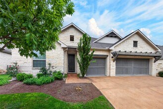 609 Anfield Cir in Lakeway, TX - Building Photo - Building Photo