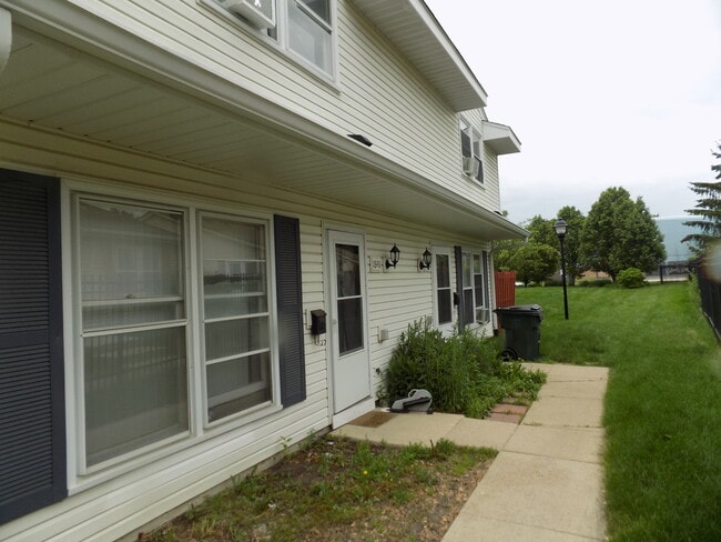 property at 1848 Stockton Dr