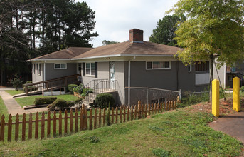 Carriage Oaks V in Clarkston, GA - Building Photo - Building Photo