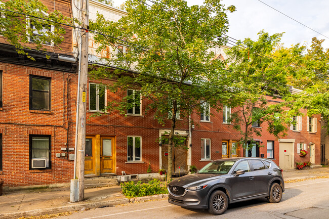 1600-1610 Plessis Rue in Montréal, QC - Building Photo - Building Photo