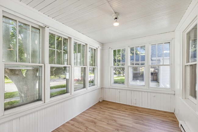 1583 Jefferson Ave in St. Paul, MN - Building Photo - Building Photo
