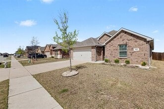 706 Spur Ridge in Princeton, TX - Building Photo - Building Photo