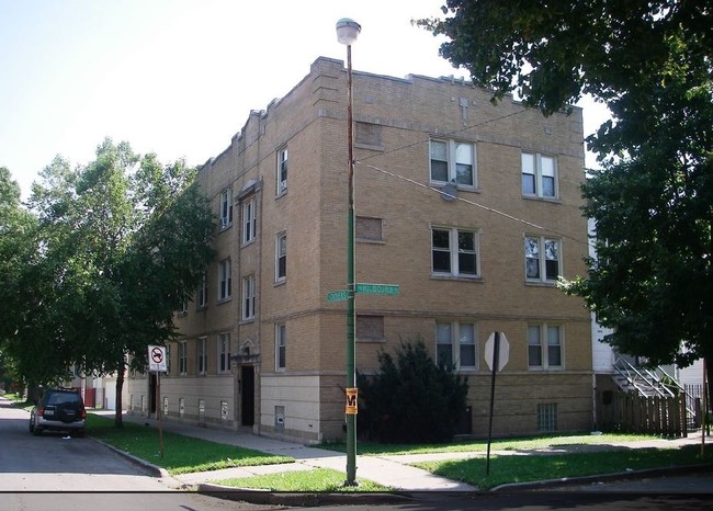 4449-4455 W Dickens Ave in Chicago, IL - Building Photo - Building Photo