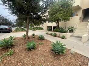 1030 Idaho Ave in Santa Monica, CA - Building Photo - Building Photo