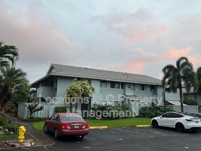 property at 94-1055-1055 Paha Pl