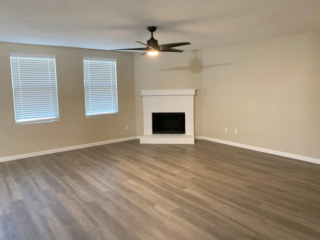 3014 Lake Terrace Dr in Wylie, TX - Foto de edificio - Building Photo