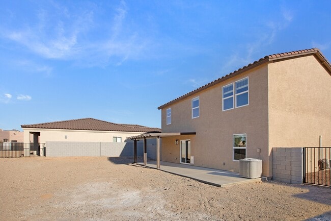 5749 Club House Dr in Fort Mohave, AZ - Building Photo - Building Photo