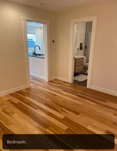 4209 1/2 Arlington Ave in Sacramento, CA - Building Photo - Building Photo
