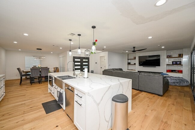 property at 25602 Yellow Pine Ln