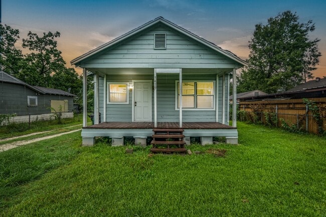 property at 3419 Elser St
