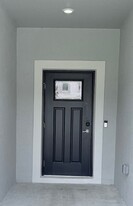 10178 Honey Hammock Way in San Antonio, FL - Building Photo