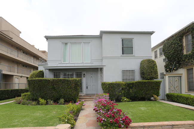 142 N Gale Dr in Beverly Hills, CA - Building Photo - Building Photo