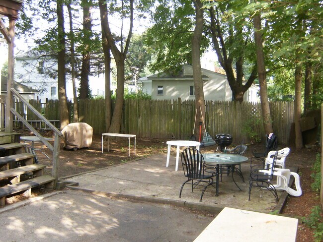 19 Studley Ave, Unit 2 in Brockton, MA - Building Photo - Building Photo