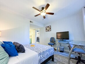 1215 E Lemon St, Unit Lemon L in Tempe, AZ - Building Photo - Building Photo