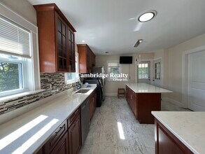 88 Fellsway E, Unit 2A in Malden, MA - Building Photo - Building Photo