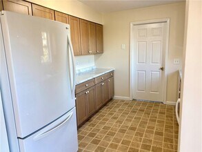 160 Canal St in Westerly, RI - Building Photo - Building Photo