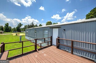 8 Kay Dr in Summerville, GA - Building Photo