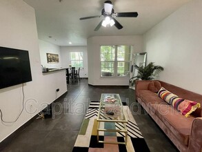 1810 E Palm Ave in Tampa, FL - Foto de edificio - Building Photo
