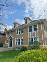 2083 Gladstone St, Unit 2