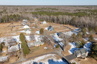 Shirley Commons in Providence Forge, VA - Building Photo - Building Photo