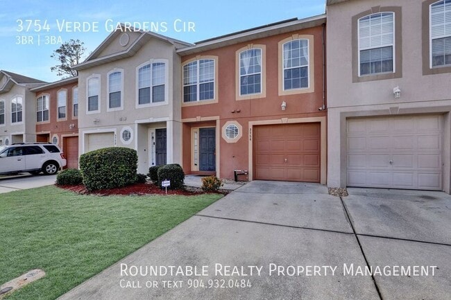 3754 Verde Gardens Cir in Jacksonville, FL - Foto de edificio - Building Photo