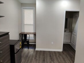 5535 Crowson St in Philadelphia, PA - Building Photo - Building Photo