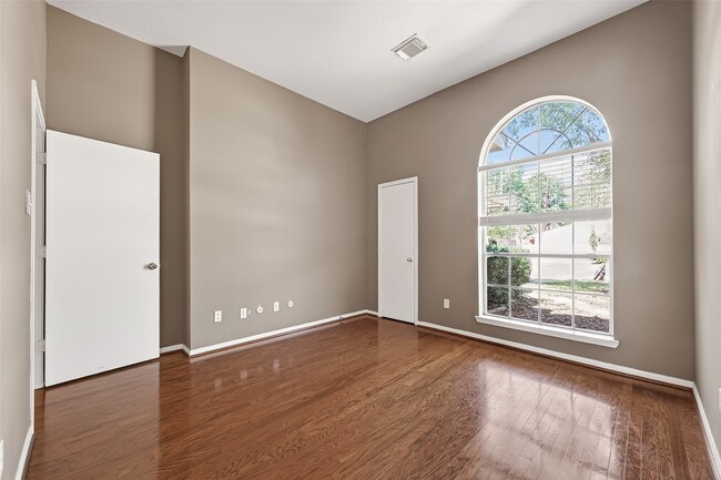 property at 10619 Goodrum Rd