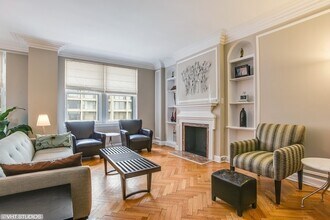 421 W Melrose St in Chicago, IL - Building Photo - Building Photo