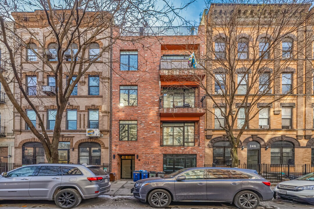 350 S 3rd St in Brooklyn, NY - Building Photo