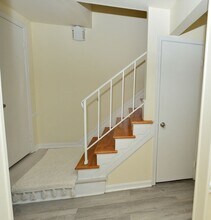 2207 Sedgewick Dr in Virginia Beach, VA - Foto de edificio - Building Photo