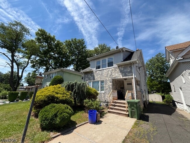 226 Gordon St