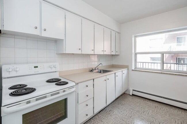 property at 103 Emerald St S