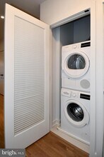 1625 Eckington Pl NE, Unit 610 in Washington, DC - Foto de edificio - Building Photo