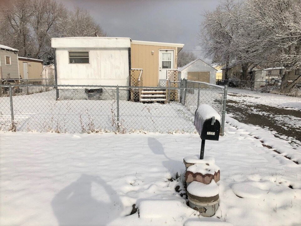 3203 Stone St in Billings, MT - Building Photo