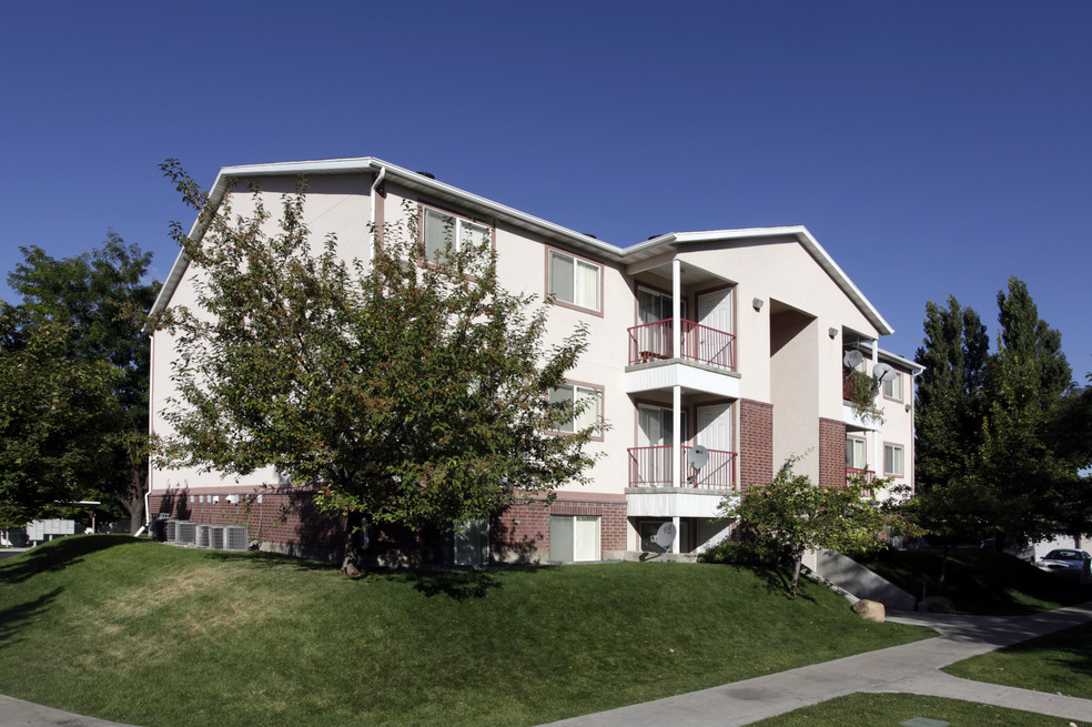 Brooklane Annex Apartments | Logan, UT Apartments For Rent