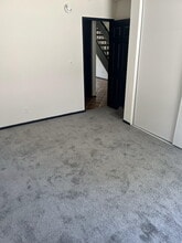 18433 Hatteras St in Los Angeles, CA - Building Photo - Building Photo