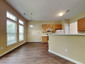 127 Bathurst Ln in Simpsonville, SC - Building Photo - Building Photo
