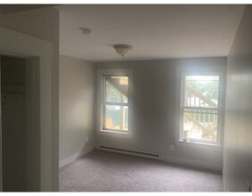 45 Greenwood St-Unit -1R in Gardner, MA - Building Photo - Building Photo