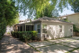 14437 Dickens St, Unit 14437 1/2 in Los Angeles, CA - Building Photo