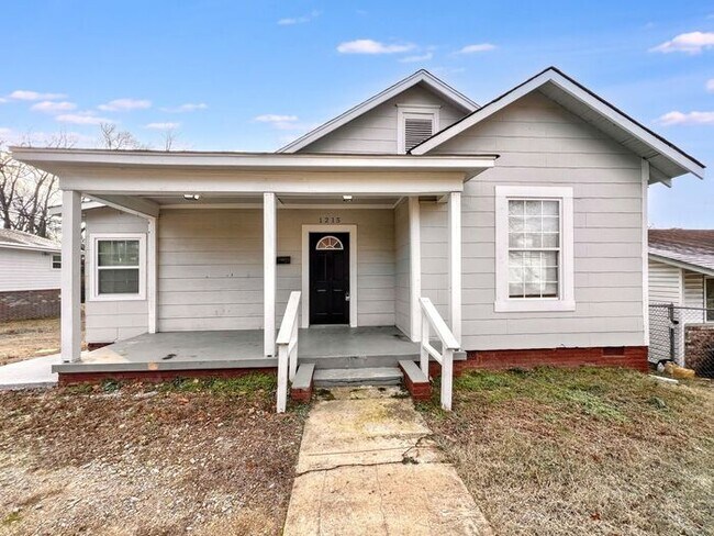 property at 1215 W 22nd St